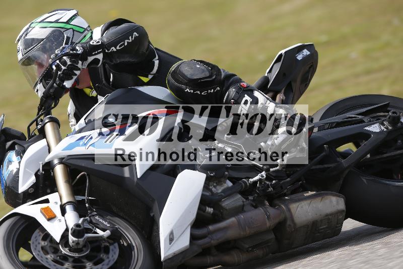 /24 08.06.2025 TZ Motorsport ADR/Gruppe rot/94